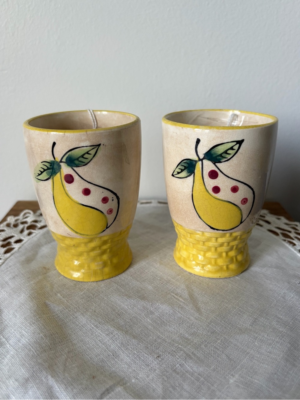Vtg Handpainted Ceramic Juice Tumblers